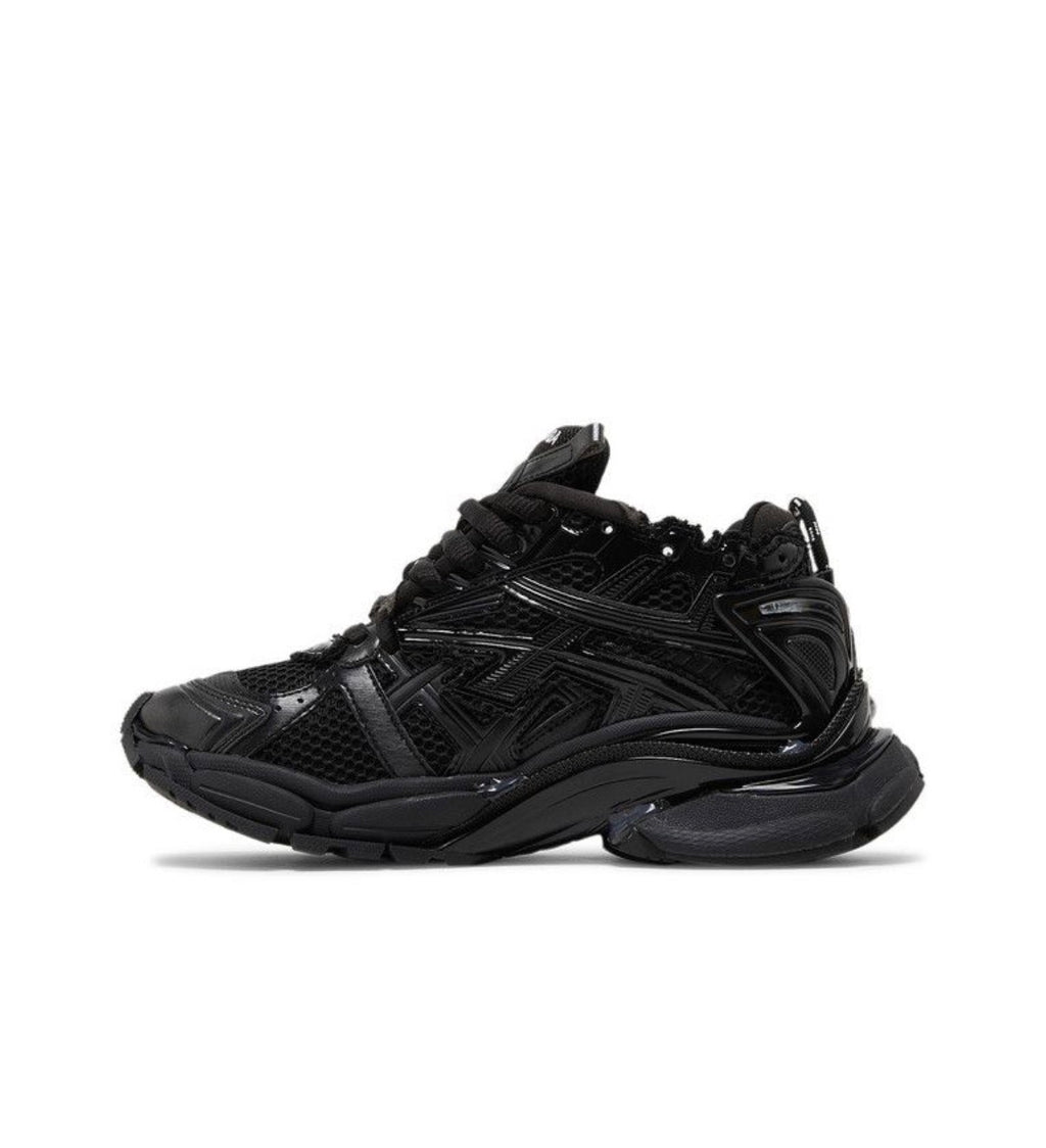 Balenciaga Runner Sneaker ‘black’